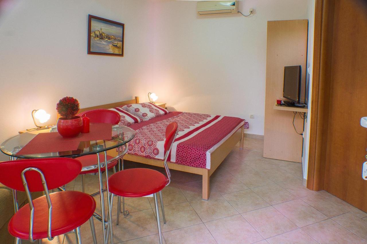 Dmm Apartments Tivat Zewnętrze zdjęcie